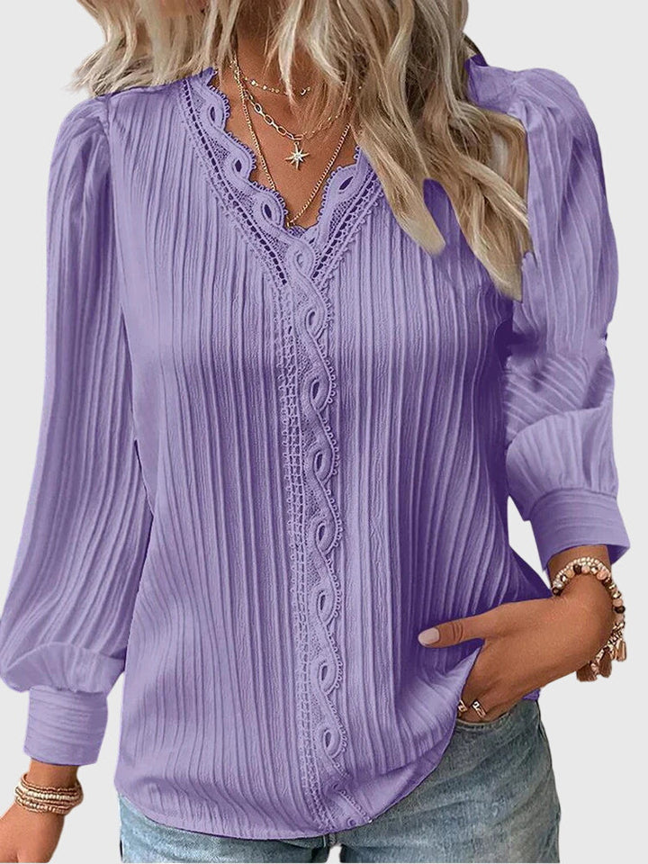 Andrea - Elegant Pullover Blouse