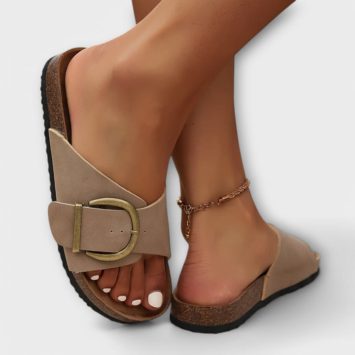 Lynn - Comfortable Soft-Glide Sandals