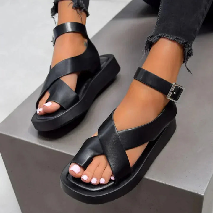 Petra - Elegant & Casual Sandals