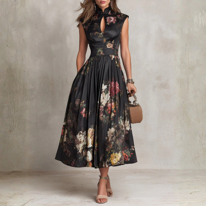 Sarah - Floral Keyhole Pleated Midi Dress
