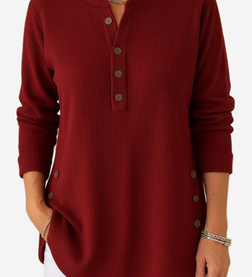 Taisie - Comfortable Sweater