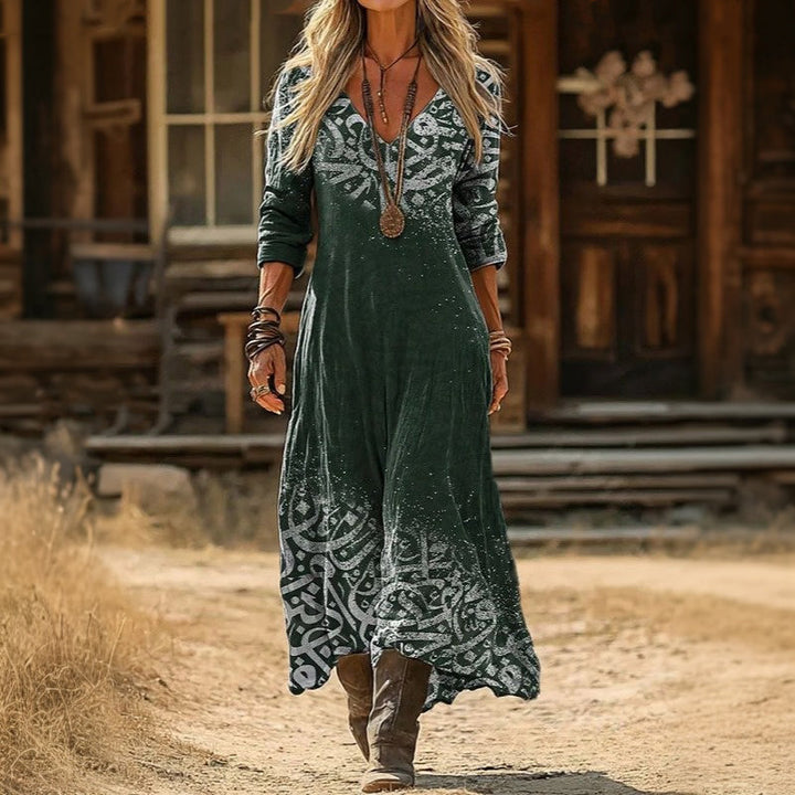 Christine - Casual Long Sleeve Dress with Vintage Inspiration
