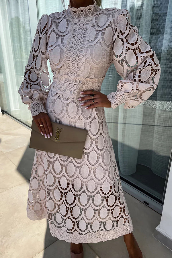 Bellize - Elegant Midi Dress