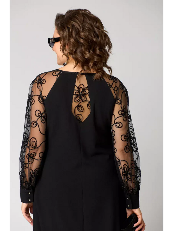 Regina - Classic Midi Dress