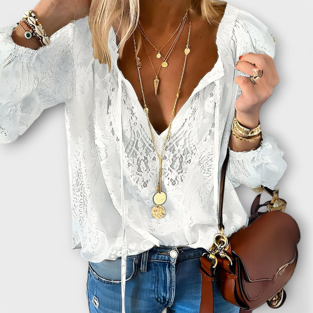 Brunetta - Sophisticated Blouse