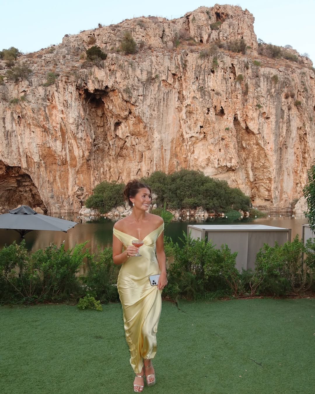Barbara - Maxi Dress in Satin