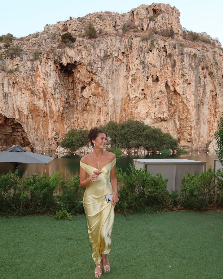 Barbara - Maxi Dress in Satin