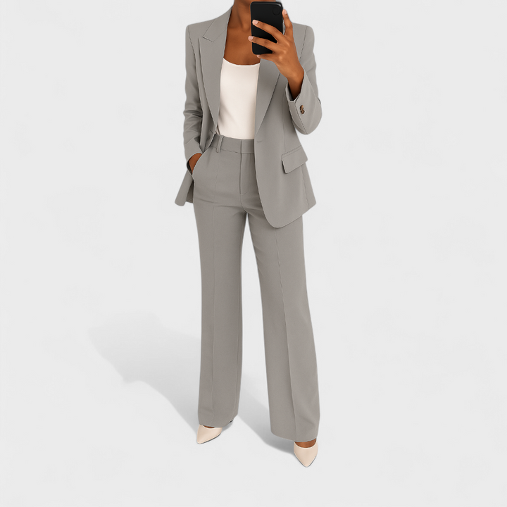 Francesca - Elegant Suit