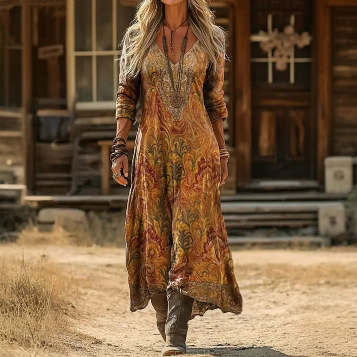 Christine - Casual Long Sleeve Dress with Vintage Inspiration