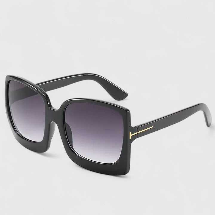 Kynzlee - Stylish Sunglasses