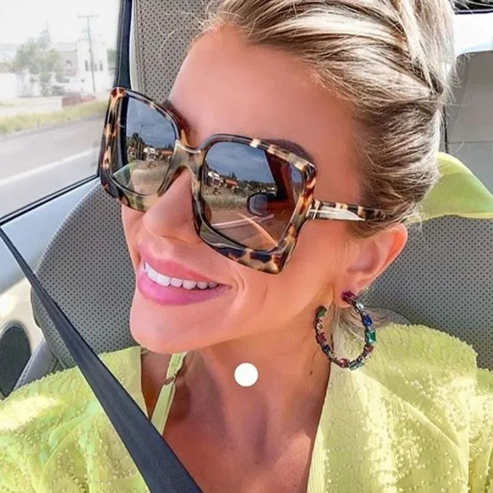 Kynzlee - Stylish Sunglasses