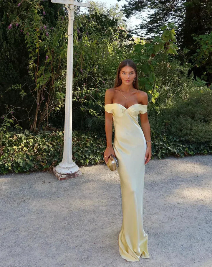 Barbara - Maxi Dress in Satin