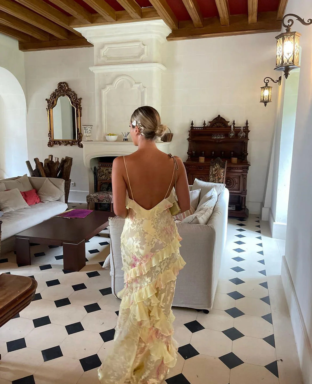 Juliet - Long Dress with Ruffles