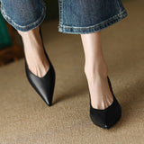 Avery | Low-Heel Classic Pumps