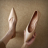 Avery | Low-Heel Classic Pumps