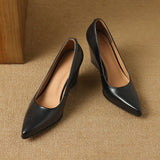 Evelyn | Classic Block-Heel Pumps