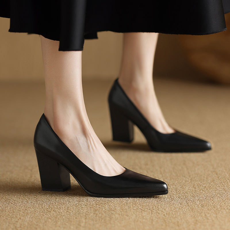Evelyn | Classic Block-Heel Pumps