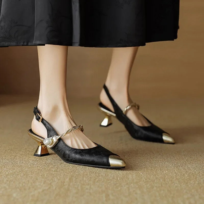Scarlett | Floral Kitten-Heel Pumps