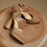 Victoria | Elegant Strap Pumps