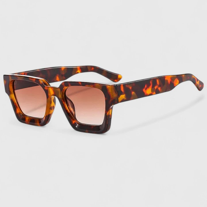 Izadora - Elegant Sunglasses