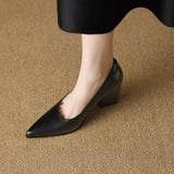 Evelyn | Classic Block-Heel Pumps
