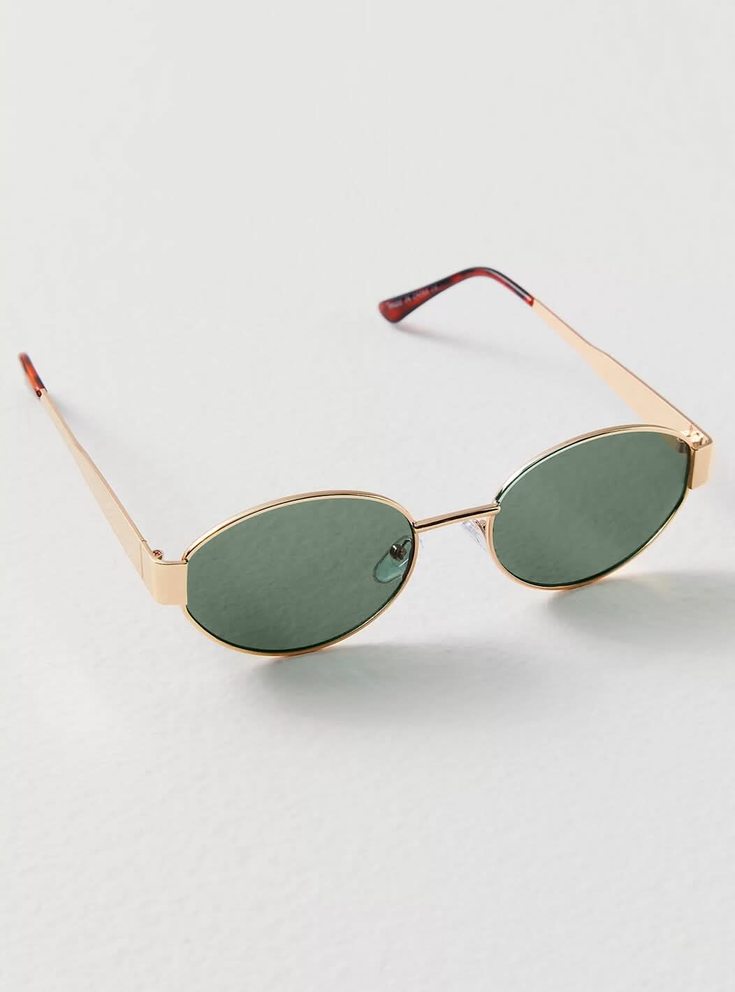 Zariyah - Stylish Sunglasses