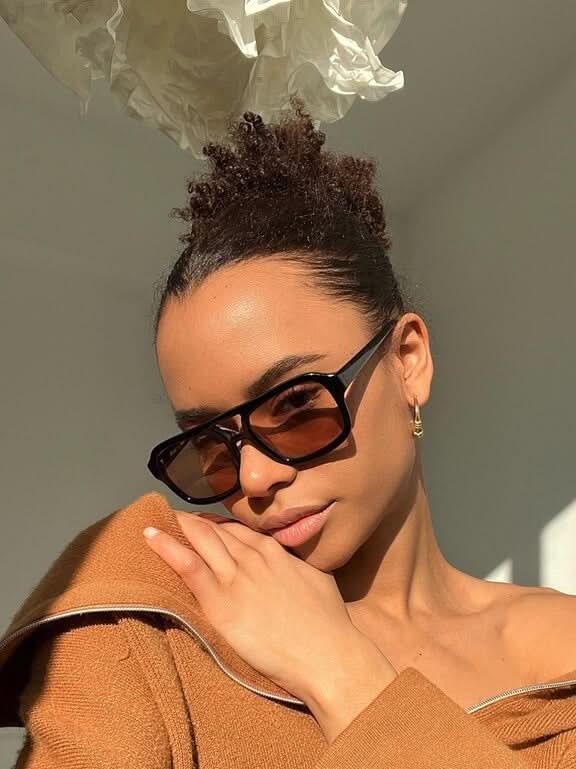Jaslynn - Elegant Sunglasses