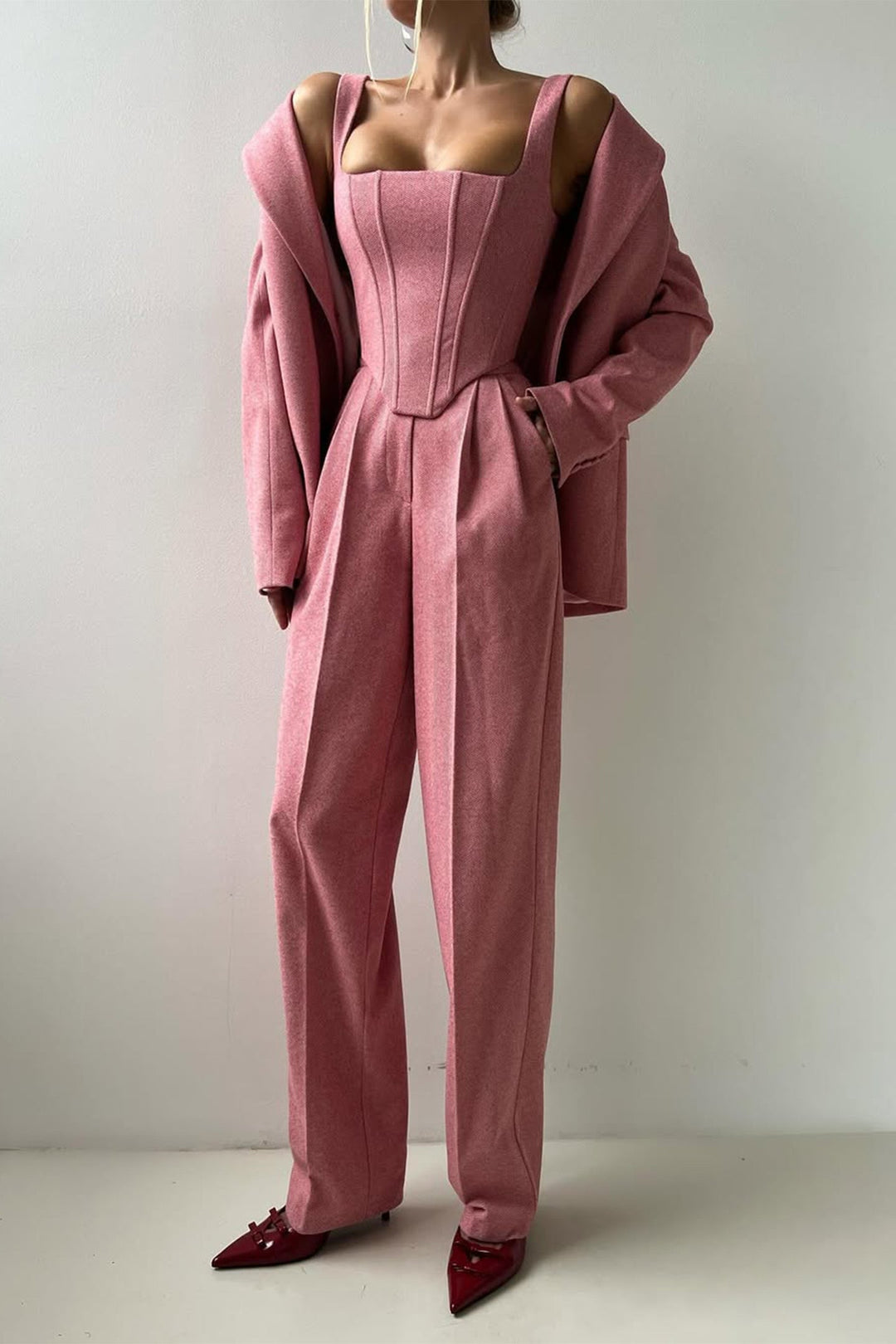 Elegance - Three-Piece Set