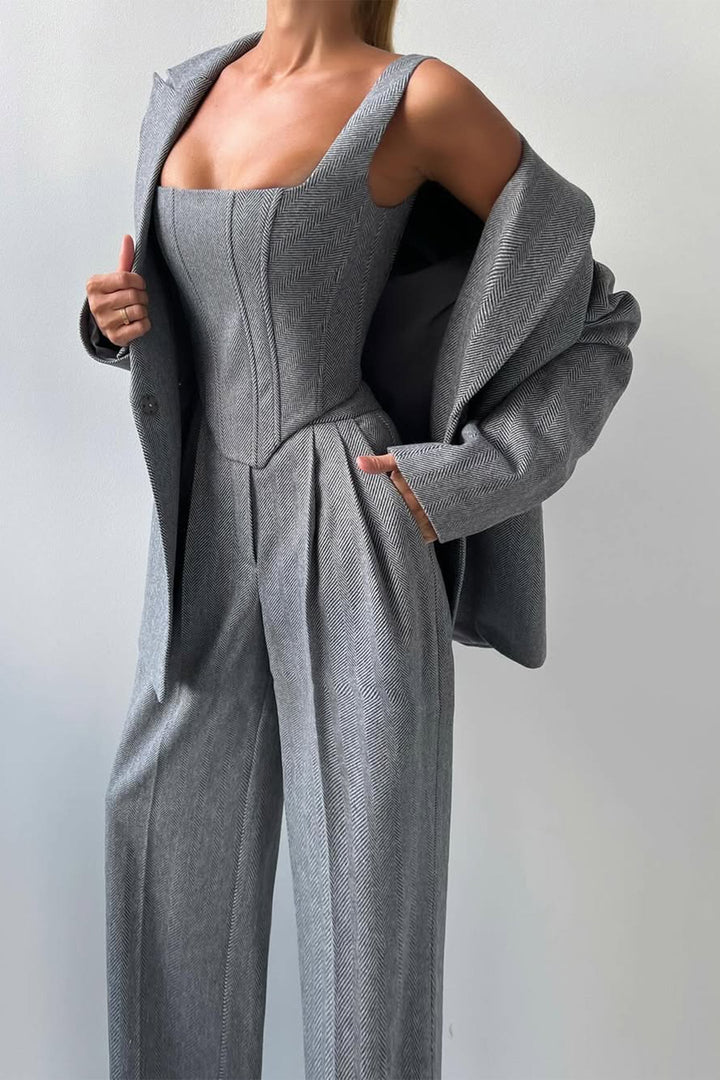 Elegance - Three-Piece Set