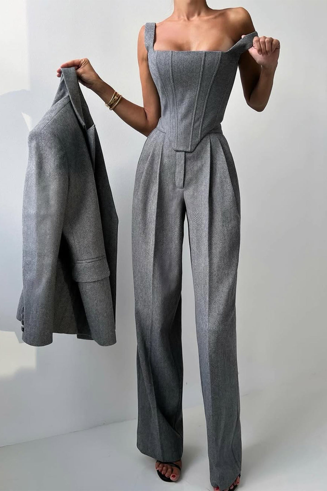 Elegance - Three-Piece Set