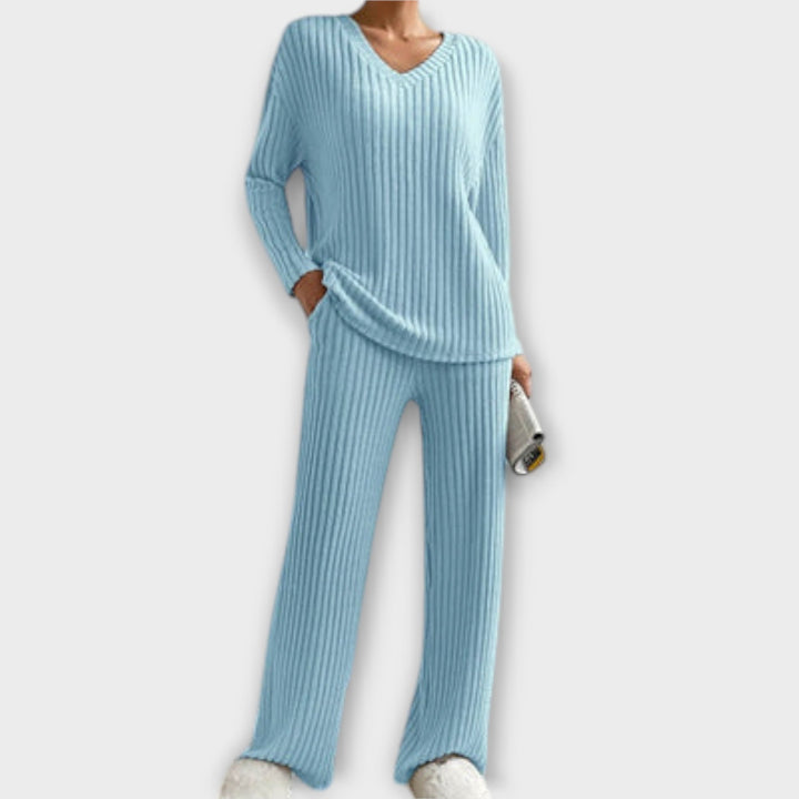 Catherine - Comfortable 2-Piece Set