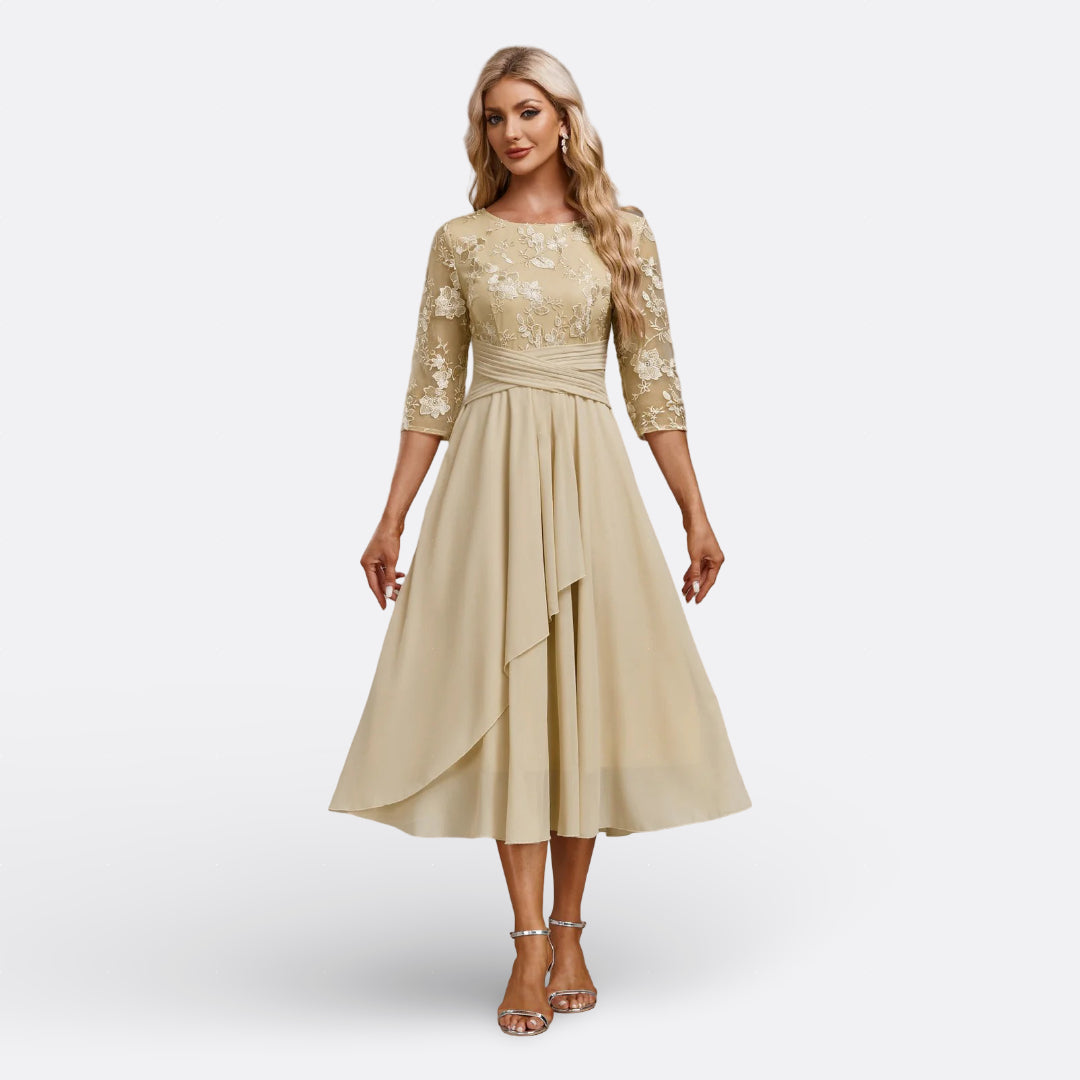Madison - Lace Dress with Short Sleeves
