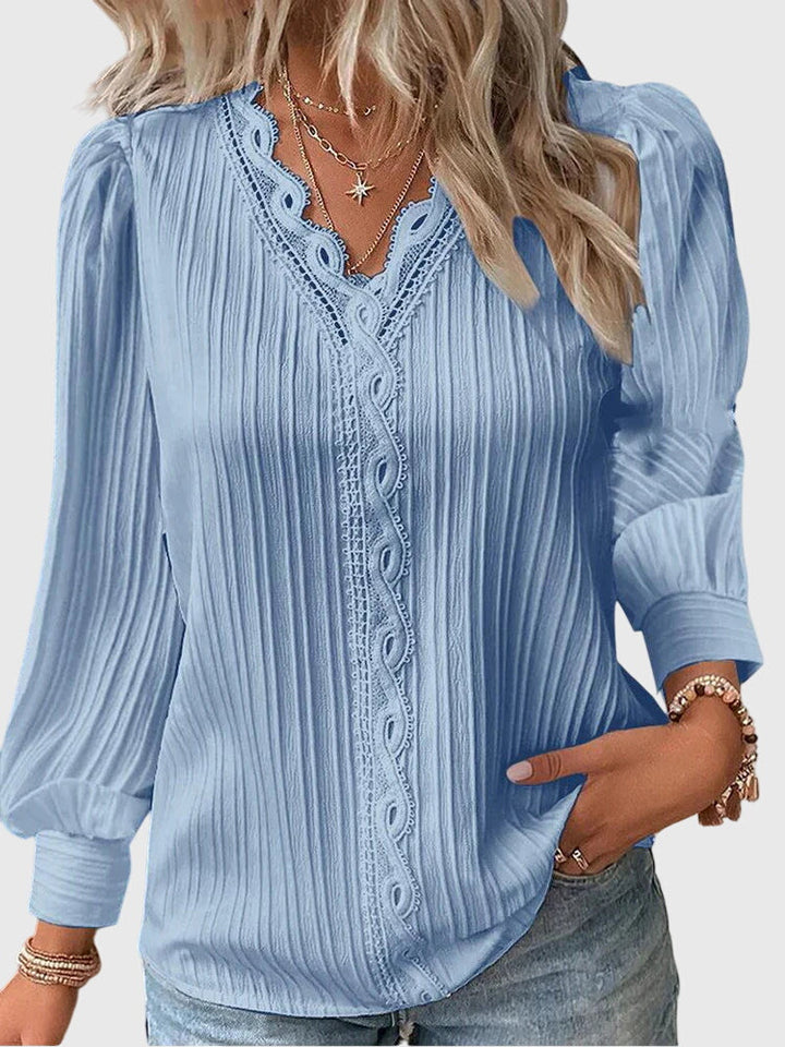 Andrea - Elegant Pullover Blouse