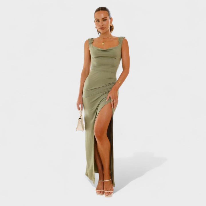 Sarela - Long Dress with Open Back