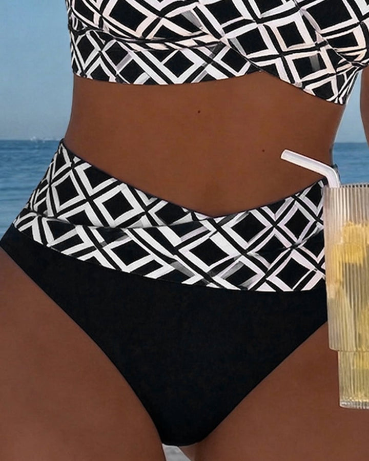 Sydney - Two-Piece Bikini with Cut-Out Bra and Diamond Pattern