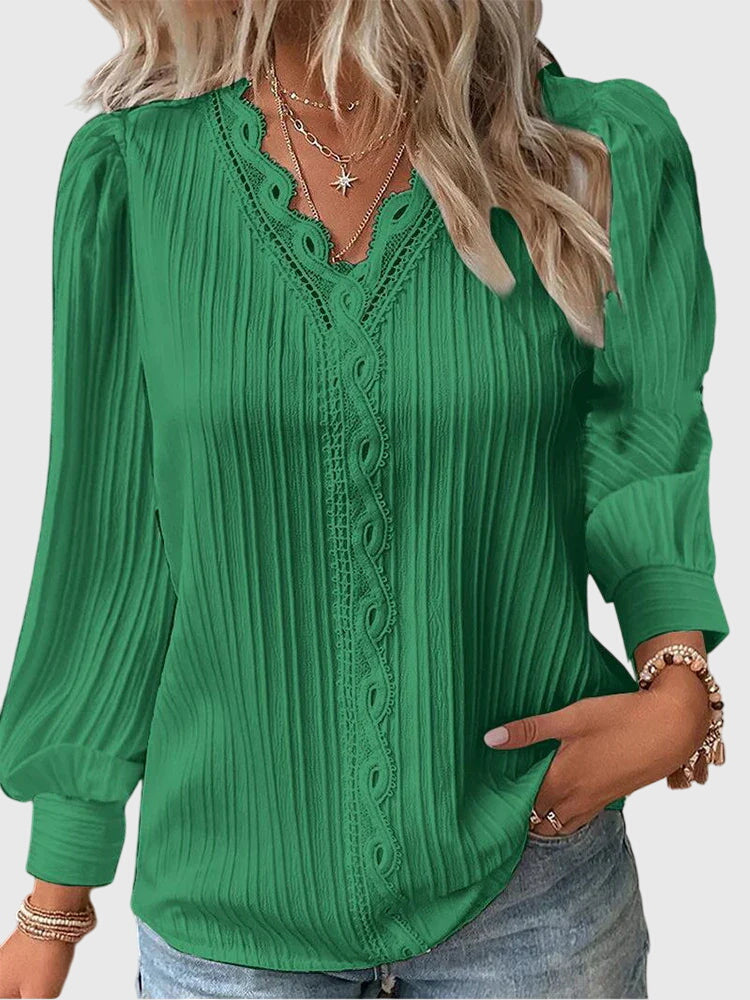 Andrea - Elegant Pullover Blouse