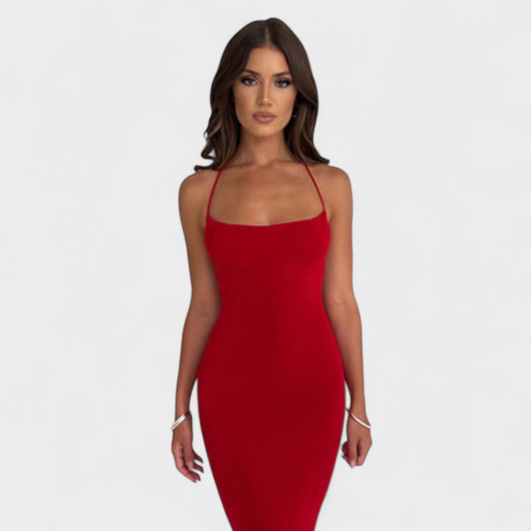 Luna - The dress that celebrates curves