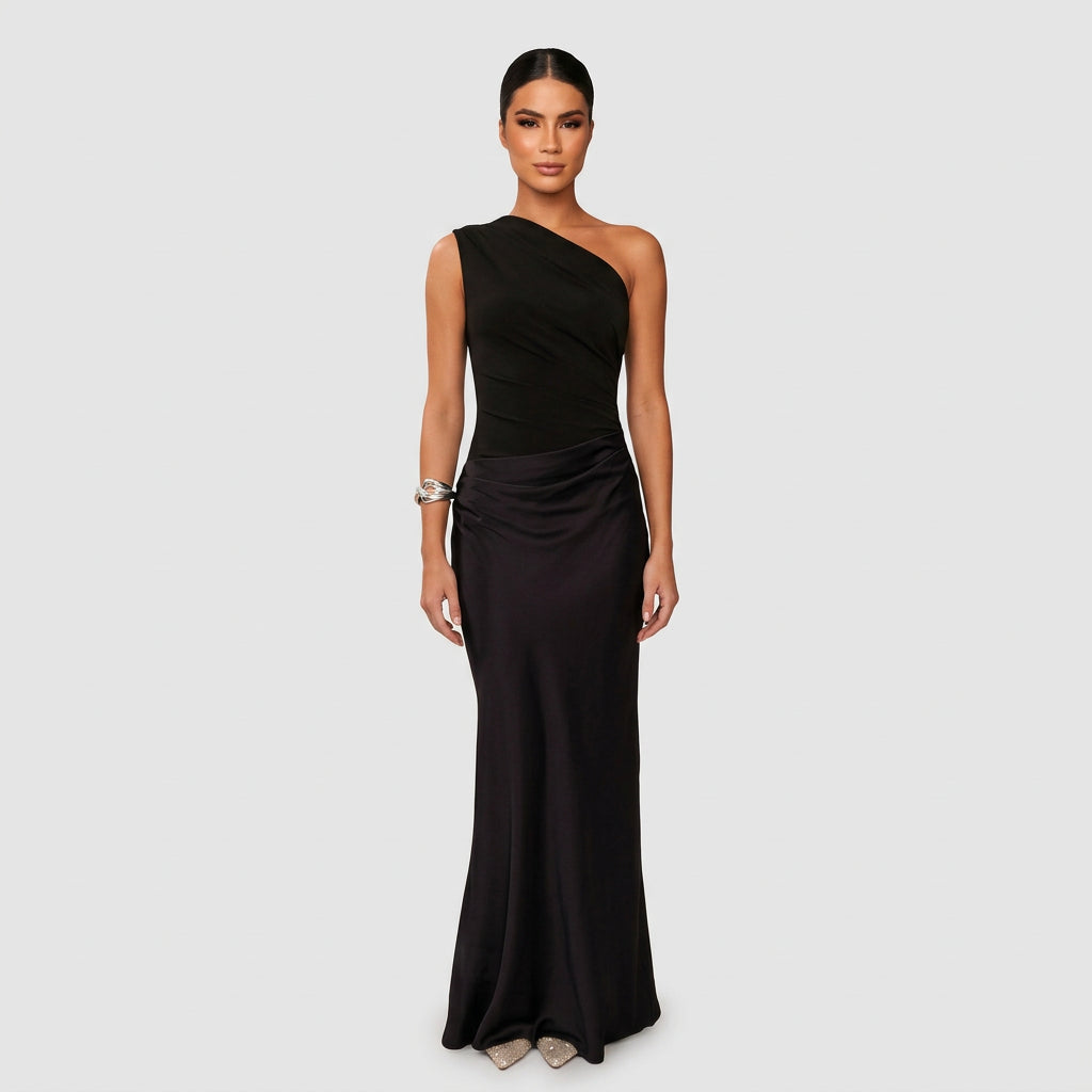 Amelia - Elegant Maxi Dress