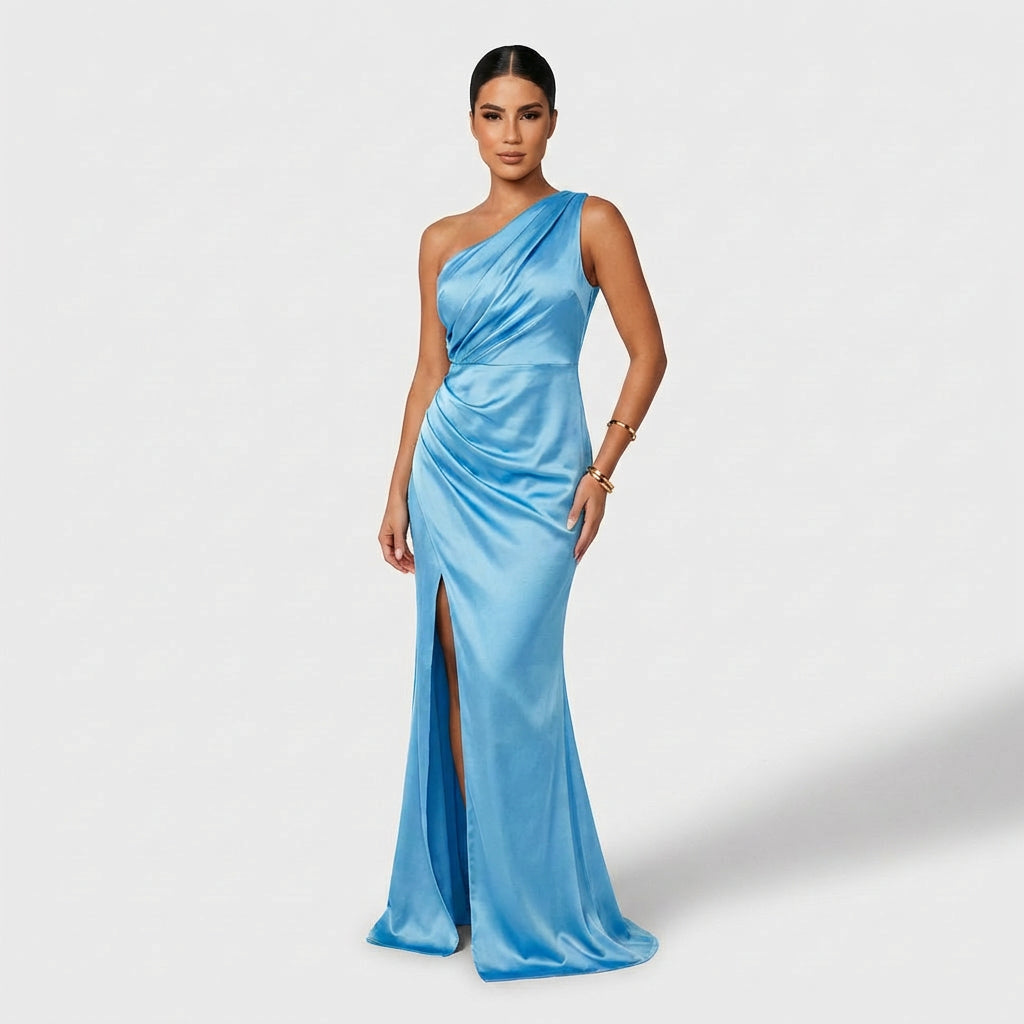 Carla - Elegant Maxi Dress