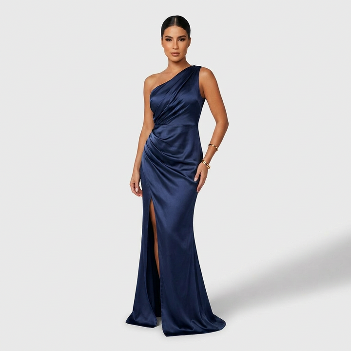 Carla - Elegant Maxi Dress