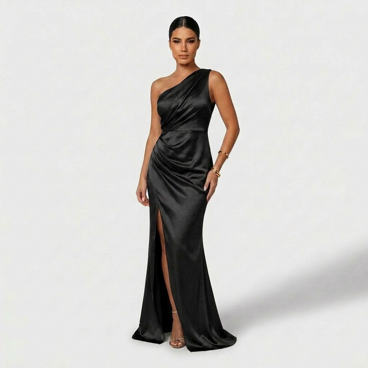 Carla - Elegant Maxi Dress