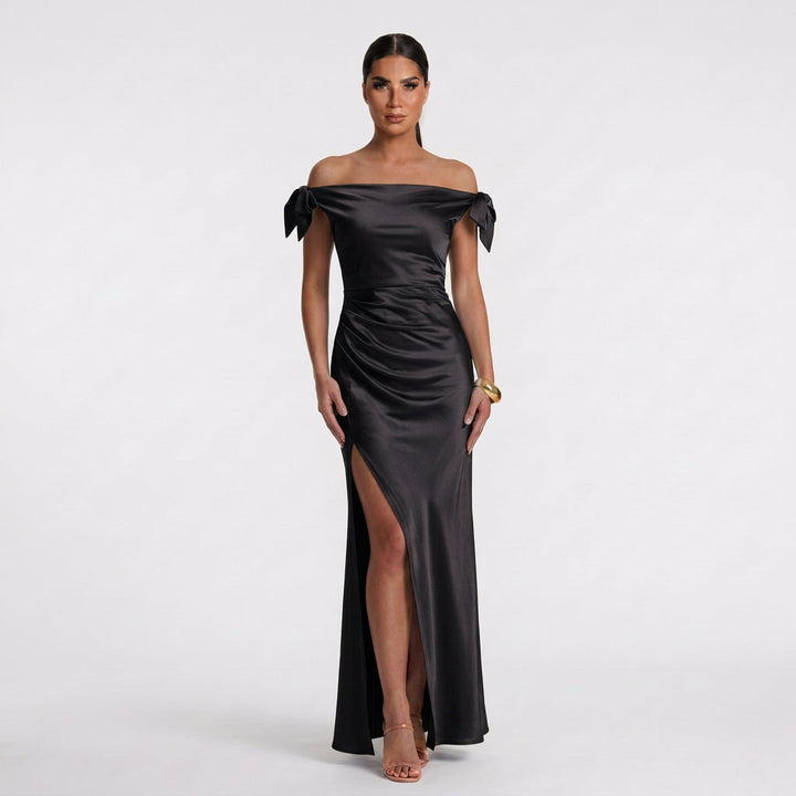 Theresa - Elegant Maxi Dress