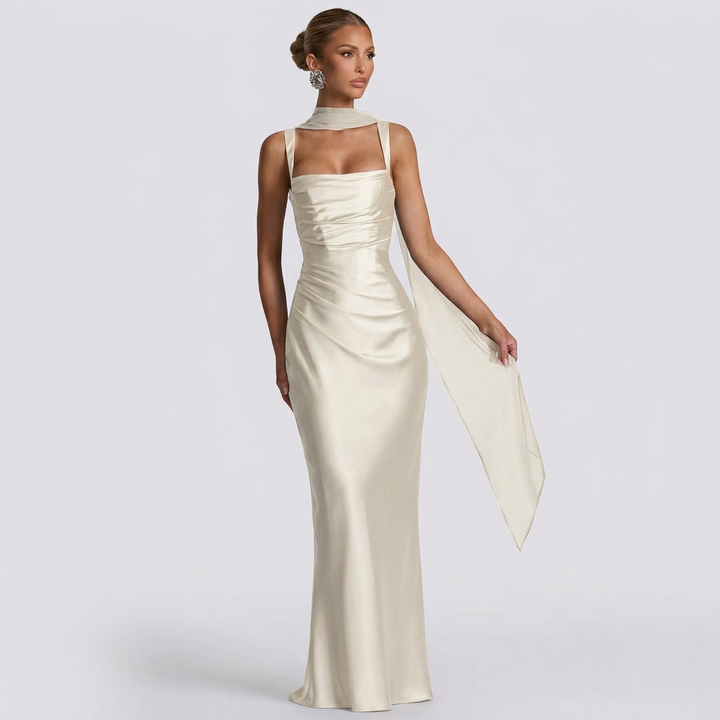 Luana - Elegant Maxi Dress