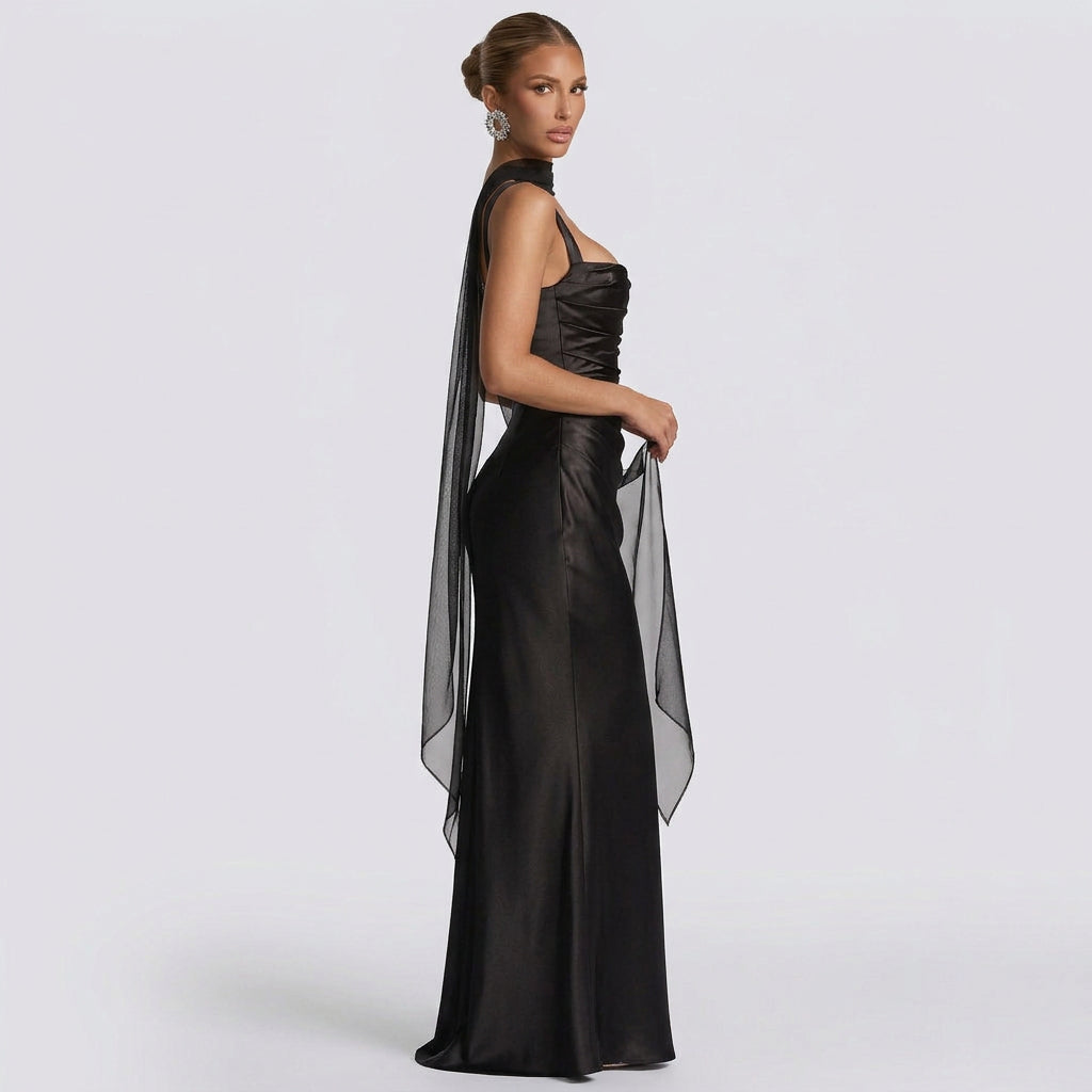 Luana - Elegant Maxi Dress