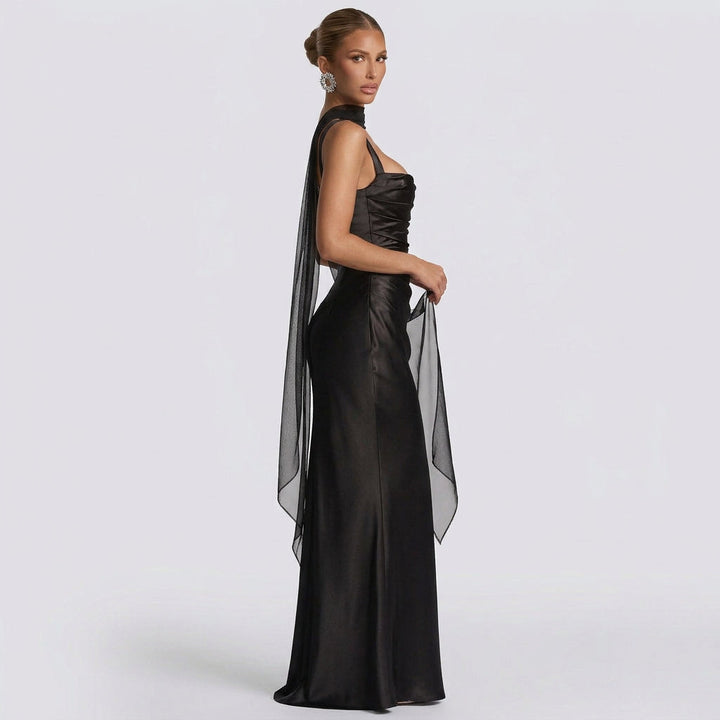 Luana - Elegant Maxi Dress