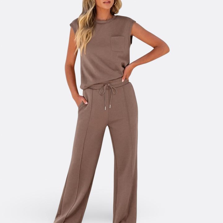 Iris - Casual Set in Soft Lounge Fabric