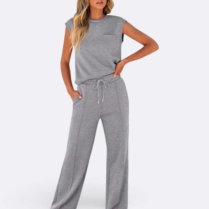 Iris - Casual Set in Soft Lounge Fabric