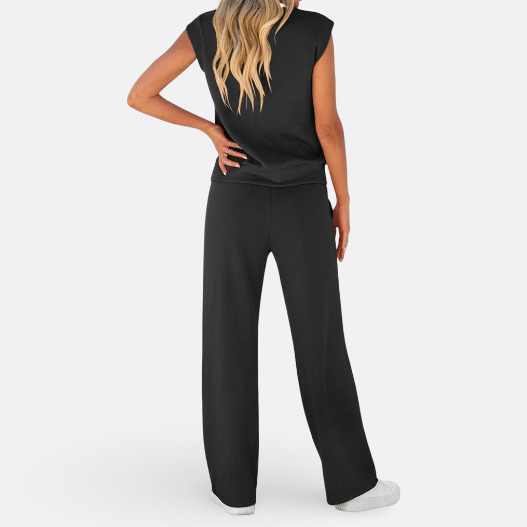 Iris - Casual Set in Soft Lounge Fabric