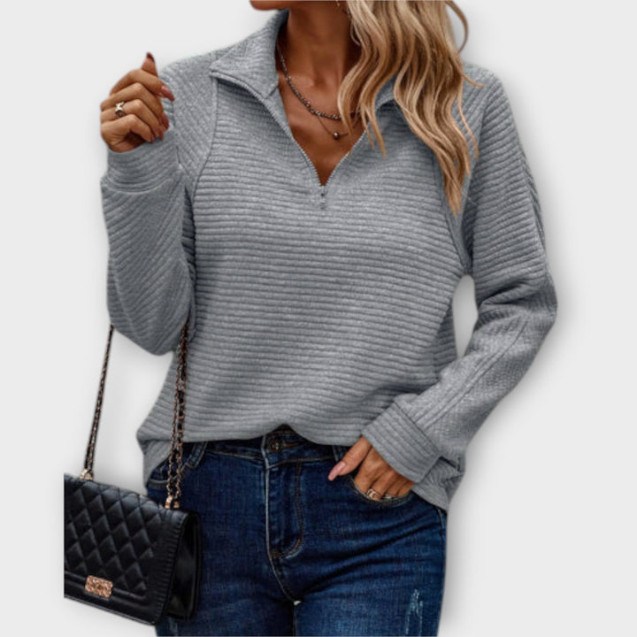 Chrystah - Comfortable Sweater